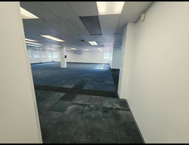 BUSINESS PROPERTY TO RENT IN MENLO PARK